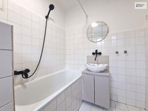 Pronájem bytu 2+1, Solenice, 51 m2