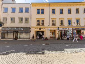 Pronájem bytu 2+kk, Šumperk, Hlavní třída, 74 m2