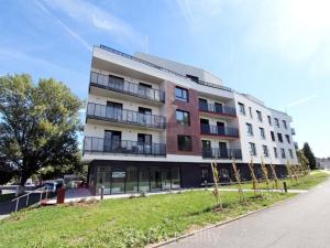 Pronájem garážového stání, Praha - Horní Měcholupy, Milánská, 21 m2