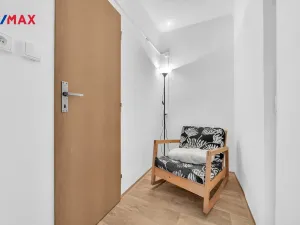 Prodej bytu 1+1, Broumov - Olivětín, Dukelská, 27 m2