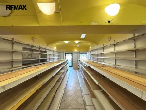 Pronájem obchodního prostoru, Šternberk, Hlavní náměstí, 58 m2