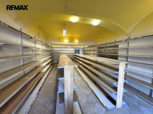 Pronájem obchodního prostoru, Šternberk, Hlavní náměstí, 58 m2