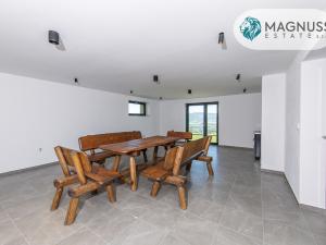 Prodej chaty, Dolní Lomná, 259 m2