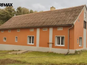 Prodej chalupy, Valeč - Velký Hlavákov, 298 m2