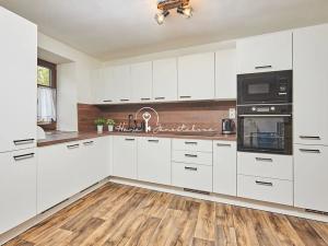 Prodej rodinného domu, Trhové Sviny, Tyršovo nábřeží, 80 m2