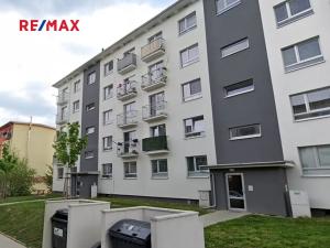 Pronájem bytu 3+kk, Milovice, Spojovací, 56 m2
