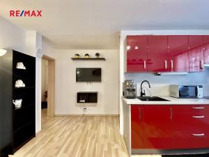 Pronájem bytu 3+kk, Milovice, Spojovací, 56 m2