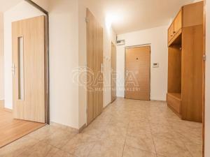 Pronájem bytu 2+kk, Králův Dvůr, Nad Stadionem, 40 m2