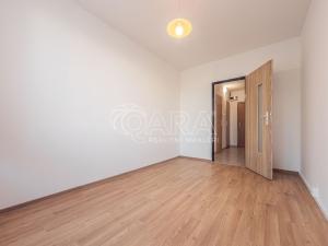 Pronájem bytu 2+kk, Králův Dvůr, Nad Stadionem, 40 m2