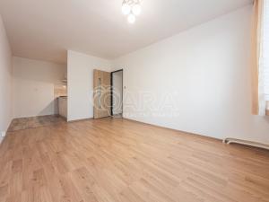 Pronájem bytu 2+kk, Králův Dvůr, Nad Stadionem, 40 m2