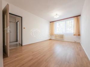 Pronájem bytu 2+kk, Králův Dvůr, Nad Stadionem, 40 m2