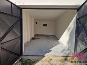 Prodej garáže, Praha - Čakovice, Ke stadionu, 22 m2