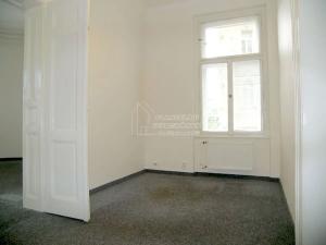 Pronájem kanceláře, Praha - Karlín, Prvního pluku, 98 m2