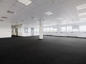 Pronájem kanceláře, Praha - Letňany, Veselská, 265 m2