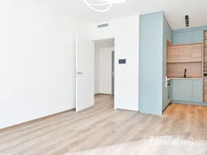 Pronájem bytu 2+kk, Brno - Komín, Bystrcká, 49 m2