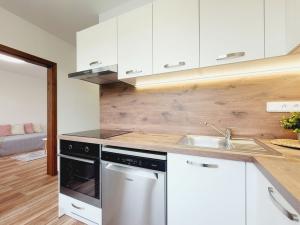 Pronájem bytu 3+1, Kostelec na Hané, Sportovní, 72 m2
