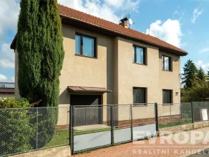Prodej rodinného domu, Říčany, Petra Fastra, 209 m2