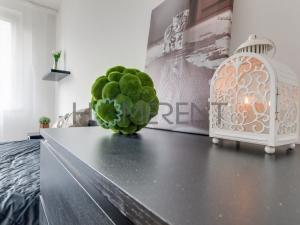 Pronájem bytu 2+kk, Praha - Hodkovičky, Pod lysinami, 41 m2