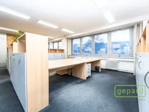 Pronájem kanceláře, Praha - Motol, Plzeňská, 132 m2