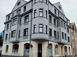 Pronájem bytu 1+1, Děčín - Děčín III-Staré Město, Žerotínova, 51 m2