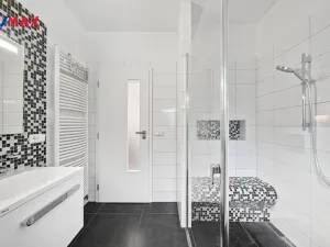 Prodej rodinného domu, Stěžery - Stěžírky, 215 m2