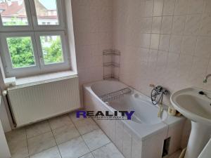 Pronájem bytu 3+kk, Žatec, Volyňských Čechů, 90 m2