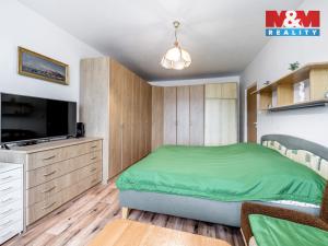 Prodej bytu 2+1, Chomutov, Holešická, 62 m2