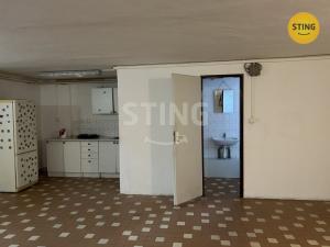 Pronájem výrobních prostor, Pardubice, S. K. Neumanna, 40 m2