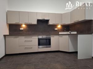 Pronájem bytu 2+1, Meziboří, nám. 8. května, 50 m2