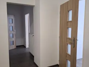 Pronájem bytu 2+1, Meziboří, nám. 8. května, 50 m2