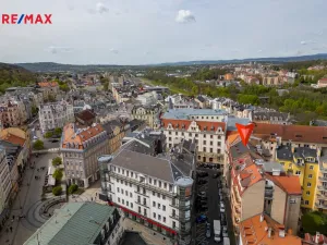 Prodej bytu 4+1, Karlovy Vary, Bulharská, 130 m2