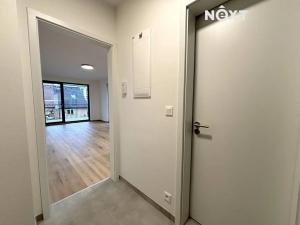 Pronájem bytu 1+kk, Písek, Pražská, 33 m2