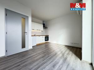Pronájem bytu 2+kk, Chlumec nad Cidlinou - Chlumec nad Cidlinou IV, Mládežnická, 45 m2