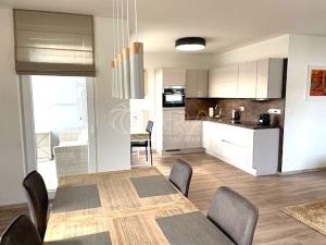 Pronájem bytu 2+kk, Svémyslice, 71 m2