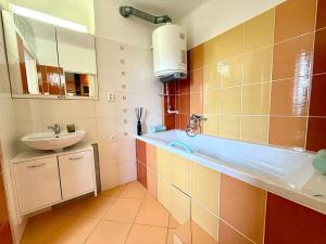 Pronájem bytu 3+1, Hodonín, Horní Valy, 58 m2