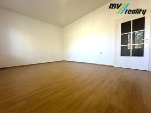 Pronájem bytu 2+kk, Lysá nad Labem, Náměstí B. Hrozného, 50 m2