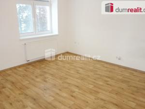 Pronájem bytu 1+1, Břeclav, Riegrova, 36 m2