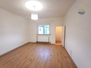 Prodej bytu 2+kk, Plzeň - Jižní Předměstí, Chelčického, 59 m2