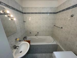 Pronájem bytu 3+1, Praha - Modřany, Levského, 78 m2