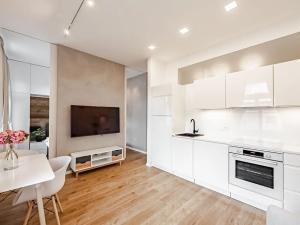Pronájem bytu 2+kk, Praha - Nusle, Mojmírova, 40 m2