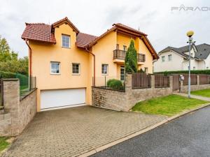 Pronájem rodinného domu, Průhonice, 400 m2