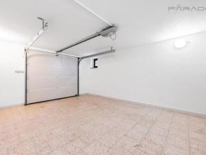 Pronájem rodinného domu, Průhonice, 350 m2