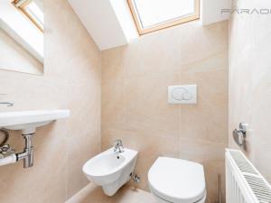 Pronájem rodinného domu, Průhonice, 300 m2