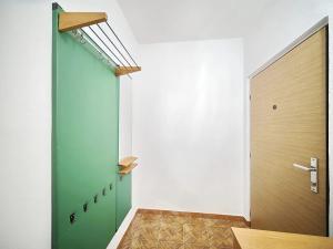 Pronájem bytu 1+1, Jindřichův Hradec, sídliště Vajgar, 43 m2