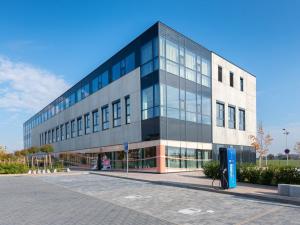 Pronájem kanceláře, Praha - Čakovice, Schoellerova, 49 m2