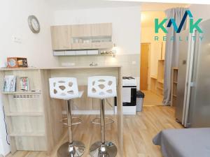 Prodej bytu 1+1, Loket, Sportovní, 36 m2