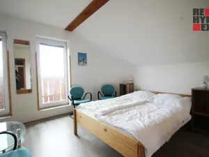 Prodej rodinného domu, Karlovice, 204 m2
