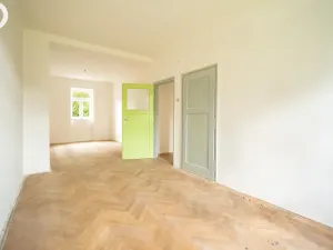 Prodej bytu 3+1, Nová Paka, Lomnická, 76 m2