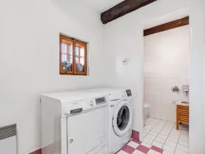 Prodej rodinného domu, Cvikov - Lindava, 380 m2