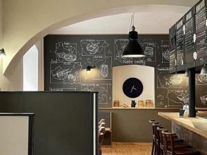 Pronájem restaurace, Praha - Nové Město, Vyšehradská, 130 m2